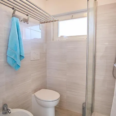 Frontelago Nadia Апартаменты Дормеллетто
